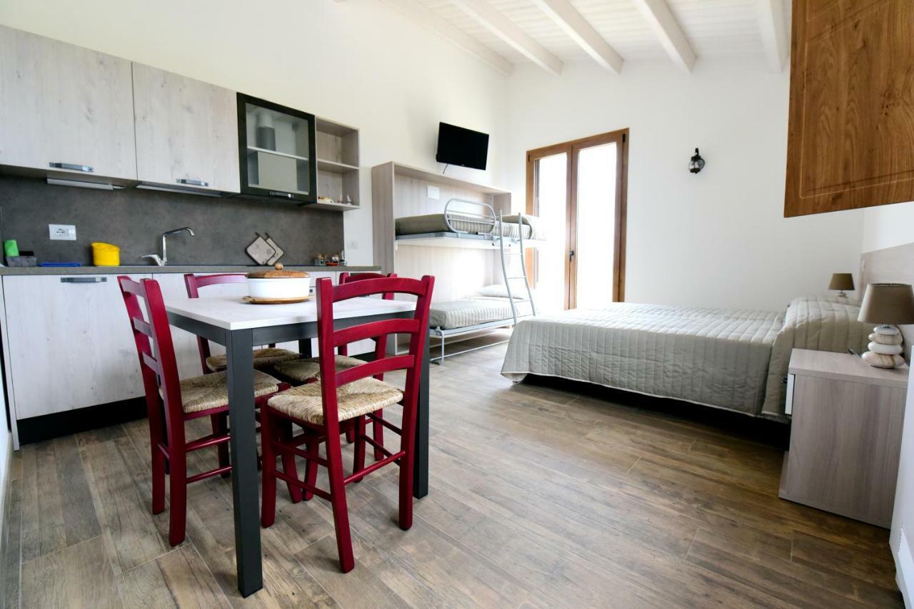 La Cerqua Villa Arcevia Buitenkant foto