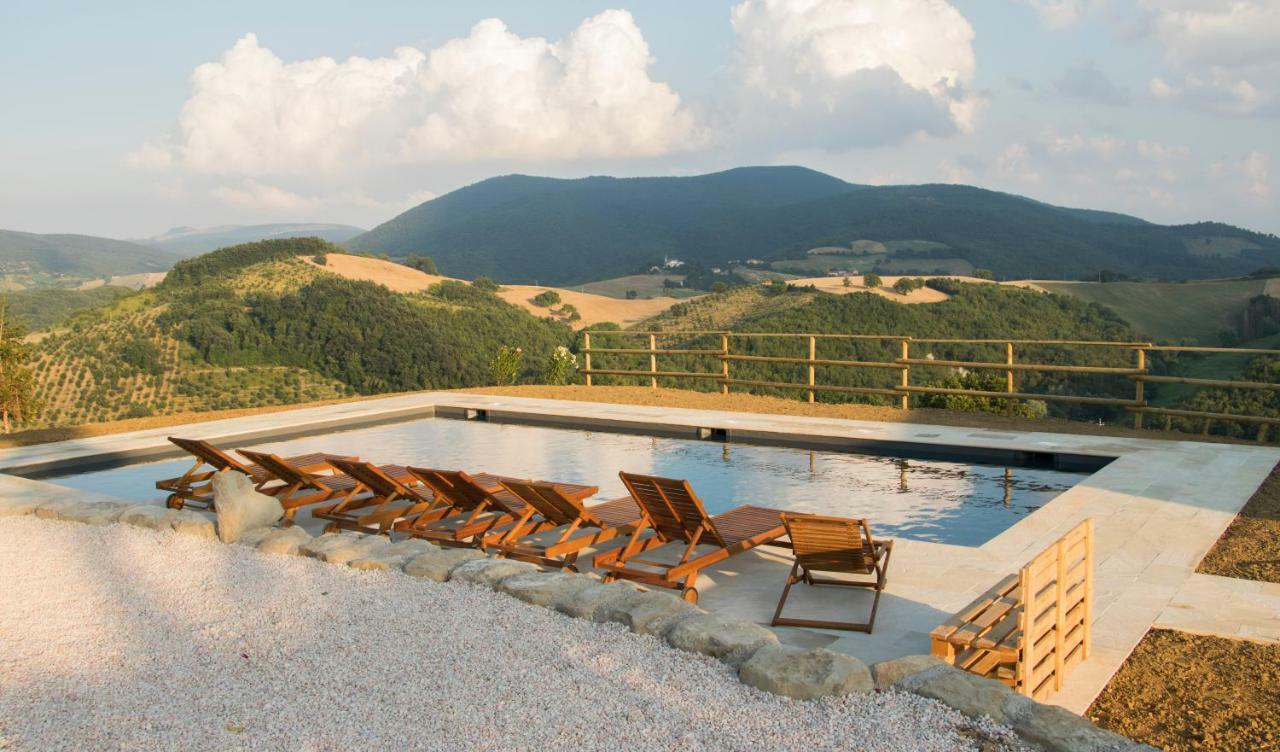 La Cerqua Villa Arcevia Buitenkant foto